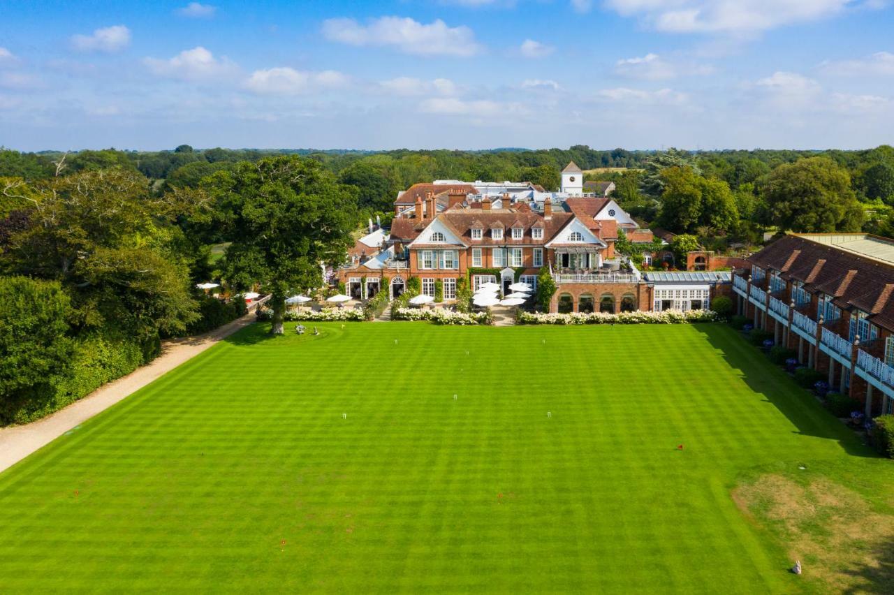 Chewton Glen Hotel - An Iconic Luxury Hotel New Milton Exterior foto